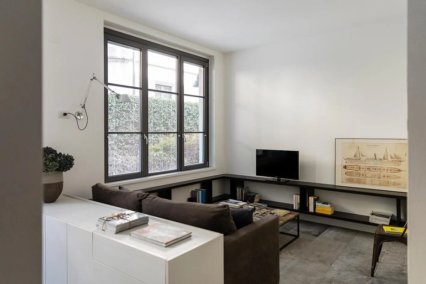 Lc Lake Como Apartments